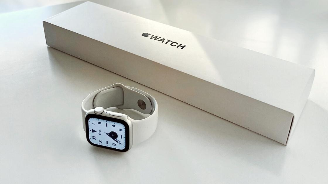 How to turn on apple watch 5 hot sale